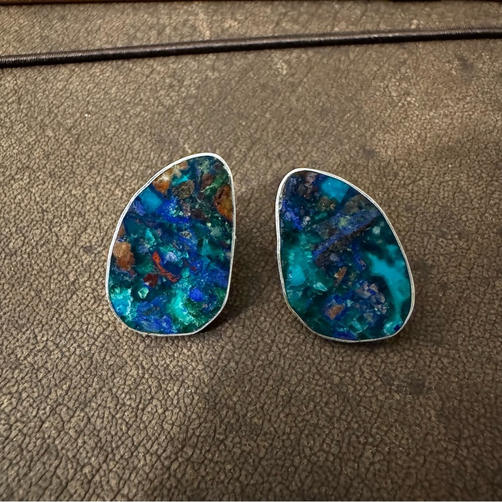 1980s Vintage Navajo Signed Azurite Sterling Silver Earrings